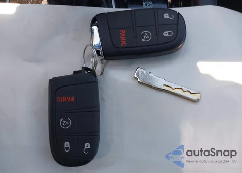 2023 Jeep Compass Limited 4X4 from USA, damaged, VIN 3C4NJDCN8PT534989